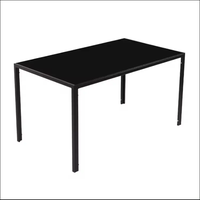 Ensemble de tables et chaises Table de salle à manger Table d'extérieur