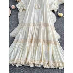 Abito da <span class=keywords><strong>donna</strong></span> all'ingrosso, nuova collezione estate 2026, elegante, di tendenza, retrò, dolce, con maniche a lanterna allacciate e frange. - Product Image 4