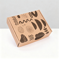 Boîte d'emballage en carton ondulé pour chaussures et vêtements, avec logo personnalisé, haut de gamme, écologique, imprimée, boîte à courrier en papier, boîte d'expédition
