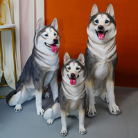 Material de fibra de vidrio escultura bonita estatua de perro Animal estatua de perro Husky Siberiano Artificial para decoración al aire libre interior