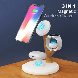 Chargeur sans fil de bureau <span class=keywords><strong>3</strong></span> en 1 15W avec lumière ambiante LED, support de charge magnétique personnalisable, compatible avec les téléphones <span class=keywords><strong>IOS</strong></span> et Android - Product Image 2