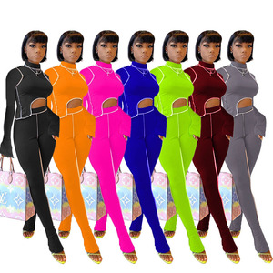 Tute da donna in due pezzi <span class=keywords><strong>vestiti</strong></span> autunnali pantaloni da donna a maniche lunghe <span class=keywords><strong>con</strong></span> <span class=keywords><strong>spacco</strong></span> inferiore svasato completi da 2 pezzi per donna - Product Image 1