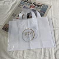 Sac de shopping en plastique abricot réutilisable et recyclable avec poignées, logo imprimé sur mesure