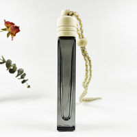 Flacon de parfum pour voiture en verre noir carré long de 10 ml avec bouchon en bois pour utilisation automobile