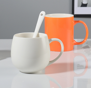 Tazas <span class=keywords><strong>de</strong></span> Café <span class=keywords><strong>de</strong></span> Cerámica Personalizadas al por Mayor, Tazas <span class=keywords><strong>de</strong></span> Colores con Logotipo, Diseño, Eslogan y Código QR para Uso Promocional - Product Image 4