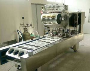 Machine de remplissage et de scellage automatique kcup à prix bon marché pour yaourt/sauce - Product Image 2