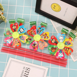 ของเล่นนกหวีดกังหันลมการ์ตูนพลาสติกสำหรับเด็ก 2-4 ปี อุปกรณ์เชียร์สำหรับทุกเพศ - Product Image 1