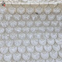 Tissu en dentelle élégant à franges de cils 3D en forme d'éventail, broderie festonnée en fil doré pour robe de soirée et robe de bal