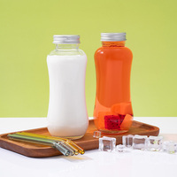 Botol Minuman Jus Susu Segar 300ml Baru, Botol Kaca Minuman Kosong Bulat Transparan, MOQ Rendah dengan Tutup