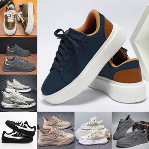 Venta al por mayor de zapatillas deportivas famosas de segunda mano, calzado de baloncesto en fardos, inventario reducido. - Product Image 3