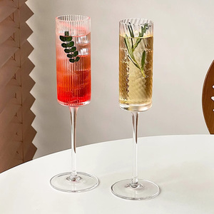 Flûtes à champagne en cristal côtelé pour fête et <span class=keywords><strong>pub</strong></span>, verres à vin roses givrés, verres à vin à manche fin - Product Image 4