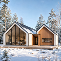 Villa modulaire préfabriquée en acier léger de style nordique moderne avec double pignon et verrière panoramique pour usage résidentiel et hôtelier