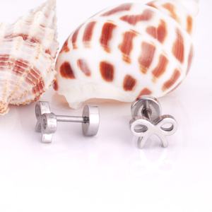 Boucles d'oreilles clous classiques vintage en acier inoxydable avec nœud en strass, jolies boucles d'oreilles pour femme en acier titane, bijoux - Product Image 4