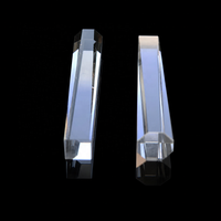Prisme optique hexagonal personnalisé en verre BK7/silice fondue, résistant aux hautes températures, pour la fibre optique et l'industrie semi-conductrice