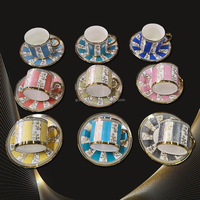 Nouvelles tasses à café de luxe personnalisées en porcelaine arabe 90ml petite tasse à café arabe turque en métal doré et ensemble de soucoupe