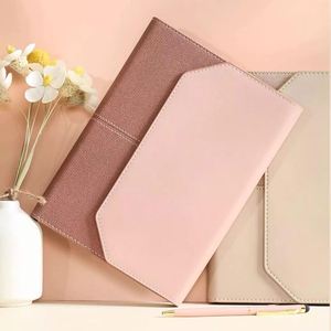 Libreta Premium A5 de Cuero PU con Logotipo Personalizado, Libreta de Oficina Plegable con Portaplumas y Cierre Magnético - Product Image 2