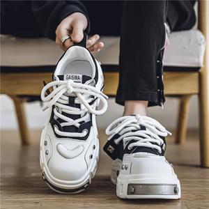 Venta al por mayor de zapatos de invierno de estilo europeo de los hombres de malla superior gruesa suela altura aumento de baja estatura de metal pesado versátil - Product Image 6