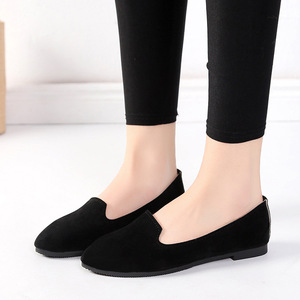 Zapatos planos informales antideslizantes de color caramelo para mujer, estilo barco ligero con cierre de botón para la temporada de invierno - Product Image 4