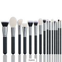 Ensemble de pinceaux de maquillage professionnel de luxe avec logo personnalisé, 42 pièces, manche en bois naturel, pour le visage, les yeux, le fond de teint, la poudre, outils cosmétiques