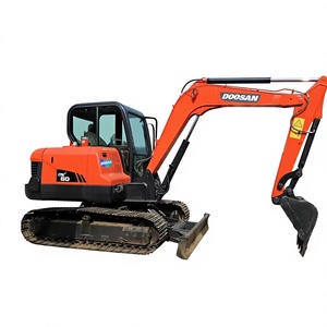 รถขุดขนาดเล็ก Doosan Dx60 น้ำหนักใช้งาน 6 ตัน เครื่องยนต์คัมมินส์ พร้อมบุ้งกี๋ขุดขนาด 0.2 ลูกบาศก์เมตร - Product Image 1