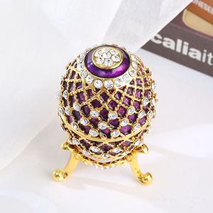 Boîte à bijoux en forme d'œuf Fabergé russe impérial rouge royal en métal de grande taille en gros, décoration d'intérieur - Product Image 3