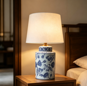 Lampada da Tavolo in Ceramica Stile Orientale con Motivo Floreale Blu, Corpo in Ceramica e <span class=keywords><strong>Paralume</strong></span> <span class=keywords><strong>Beige</strong></span>, E27, Lampada d'Ambiente per Interni e Comodino - Product Image 3