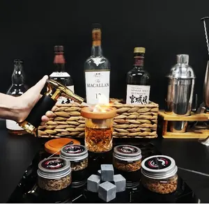 Cocktail Panas Kit Perokok Aksesori Yang Berbeda Tersedia Whiskey Merokok Set Kayu Atas Kayu dengan Kotak Hadiah Obor