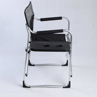MEUBLES RV Vente en gros Chaise pliable confortable à cadre en aluminium Chaise de directeur de camp pliante avec table d'appoint