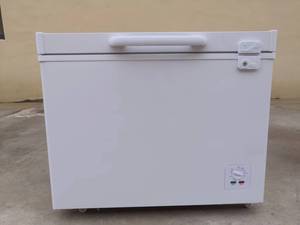<span class=keywords><strong>Petit</strong></span> congélateur 12 volts pour électroménagers 88 litres 24 volts Dc Power Solar Chest Freezer Modèle BD/BC-88 - Product Image 3