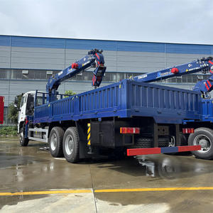 Camion HOWO 6x4 avec grue télescopique de 10, 12 ou 14 tonnes, équipée d'un moteur diesel Weichai, à vendre - Product Image 3