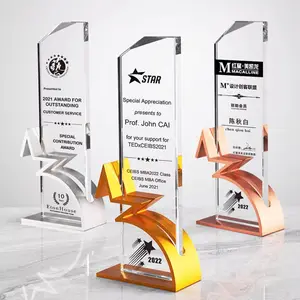 جوائز مخصصة جوائز ميداليات عالية الجودة K9 الكريستال الراتنج المواد المعدنية كرة القدم الرياضية