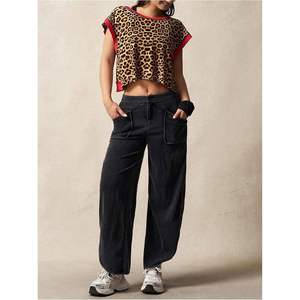 Top Corto Personalizado con Estampado de Leopardo para Mujer, Cuello Redondo, Espalda Descubierta, Drapeado, para Yoga, Spandex, Poliéster, Transpirable, Ropa Deportiva - Product Image 5