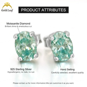 Boucles d'oreilles pendantes classiques unisexes en argent 925 plaqué or, moissanite taille ovale, parfaites pour les fiançailles, les fêtes, cadeau idéal - Product Image 6