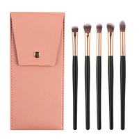 Mini pinceau professionnel carré de luxe 7 pièces en cuir pinceau de maquillage sac Portable correcteur poudre pinceau ensemble en gros