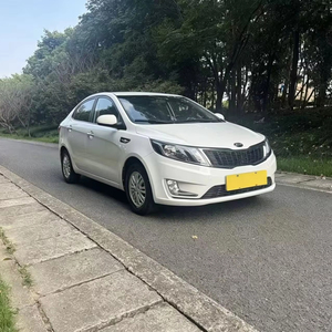Voitures d'occasion pas chères, Kia K2 berline 2015, 1.4L, conduite à gauche, boîte automatique, essence, sièges en cuir, caméra arrière, pneus R18, Kia K2 2015 - Product Image 1