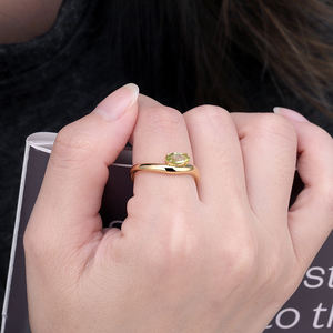 रोमांटिक रेट्रो गहने 925 मार्क्विज़ प्राकृतिक रत्न पेरीडोट पंजा ने वर्षगांठ उपहार के लिए ठीक अंगूठी - Product Image 3