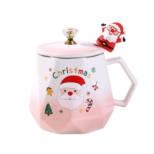 Linda <span class=keywords><strong>Taza</strong></span> de Cerámica de Comercio Transfronterizo con <span class=keywords><strong>Diseño</strong></span> de Papá Noel y Árbol de Navidad Vaso de Agua con Tapa y Cuchara para Regalos de Fiesta - Product Image 5