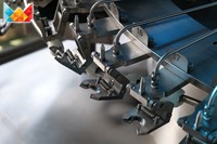 Machine d'étiquetage automatique professionnelle 2000BPH-48000BPH pour ligne de production de boissons avec un bon service après-vente