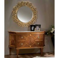 Lit king-size capitonné de style italien de luxe avec cadre en bois sculpté et tête de lit en forme de soleil pour chambre à coucher