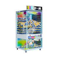 Cool Body Coin-Operated Claw Crane Machine : Nouvelle machine de divertissement à monnayeur, idéale pour les centres commerciaux et les salles de jeux, facile à contrôler avec joystick.
