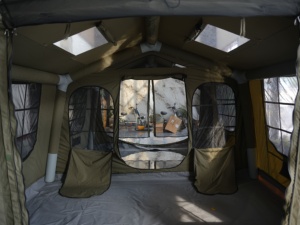 Customized TC Cotton Inflatable Camping Tent 17.28sqm Green Luxury Glamping Partition Removable <b>Floor</b> TPU TC Cotton Inflatable T - Product Image 4