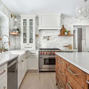 Juego de Muebles de Cocina Modulares de Madera con Acabado UV y Cierre Suave, Estilo Europeo Moderno, Listos para Armar, para Uso en Apartamentos y Centros Comerciales - Product Image 2