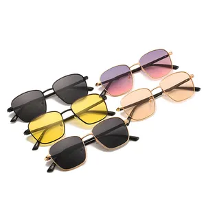 Hot Product Designer Neuheit Damen Sonnenbrille Kunden spezifische modische trend ige Sonnenbrille