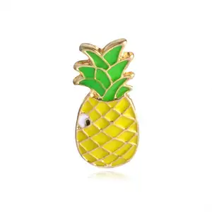 Maatwerk Mode Metaal Fruit Ananas Kersenverf Badge Pin Citroen Zacht Email Reversspelden Leveranciers