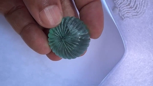 Quartz Améthyste Vert Clair Naturel, Coupe Fleur Ovale, Tailles 20mm/25mm/30mm/35mm, Dos Plat, Pierres Précieuses Sculptées en Vrac pour la Fabrication de Bijoux - Product Image 6