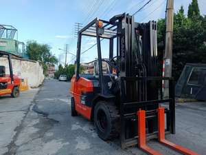 Moteur GPL d'origine de haute qualité pour chariot élévateur 8FD25 8FD30 8FD50 IDZ-III 3 tonnes, longueur de fourche 1220 mm, occasion, VENTE CHAUDE Shanghai - Product Image 2