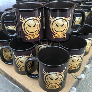 Tasses de 11 oz personnalisables avec logo, fourniture transfrontalière, tasse en céramique noire de 11 oz à motif floral, tasse <span class=keywords><strong>Endorphin</strong></span>, tasse à sublimation - Product Image 1