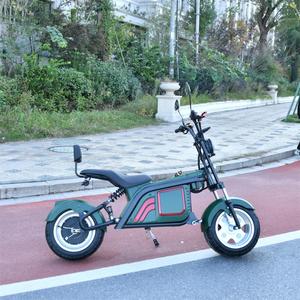 Patinetes Plegables de Marca en Bulgaria, <span class=keywords><strong>Alquiler</strong></span> de Patinetes Eléctricos con Llantas de Aleación de Aluminio - Product Image 1