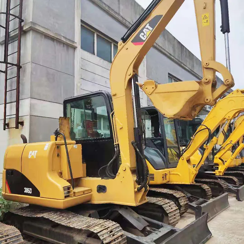 Ekskavator Mini 306D kucing bekas asli Jepang dalam kondisi baik harga murah untuk dijual