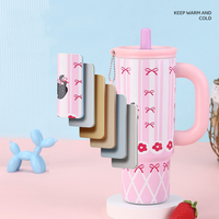 Nouvelle conception de mode, cadeaux populaires, gobelet isotherme, fabricant de marque OEM, vente, café, thé, jus, acier inoxydable, gobelets de 24 oz avec poignée
